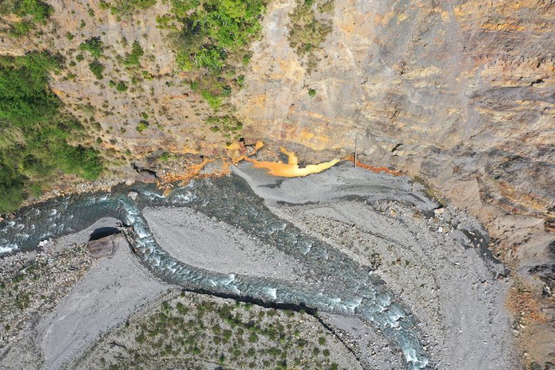 风化颜色水